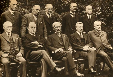 Gabinet Rządu Narodowego, 1931, 1933.