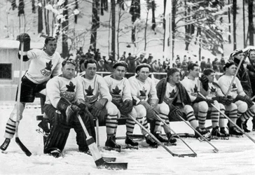 Kanadyjska drużyna hokeja na lodzie, Zimowe Igrzyska Olimpijskie, Garmisch-Partenkirchen, Niemcy, 1936
