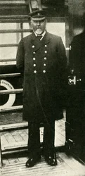 Kapitan MacNicol z Bawarii, 1900.