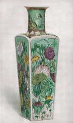 Chiński wazon w kształcie maczugi. Okres Kang Hsi, 1661-1722, 1928