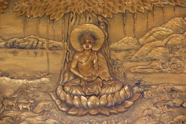 Chua Thiep Długa buddyjska pagoda. Budda Siakjamuni siedzący w pozie medytacyjnej. Thay Ninh. Wietnam