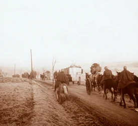 Konwój, Genicourt, północna Francja, 1916