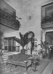 Narożnik holu głównego, od strony biura, Roosevelt Hotel, Nowy Jork, 1924