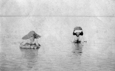 Przeprawa przez Tygrys na napompowanych kozich skórach, 1918