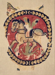 Fragment kurtyny z galopującym koniem, 500s.