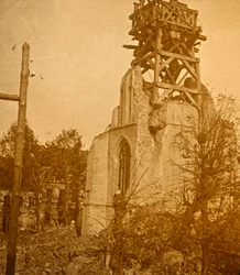 Zniszczony kościół, c1914-c1918