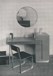 Biurko zaprojektowane dla pani Adolph Stuber, 1933