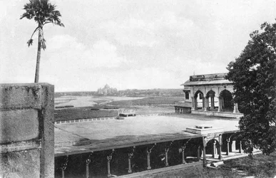 Diwan-I-Khas, Fort, Agra, XX wiek