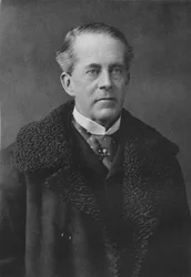 Hrabia Cadogan, 1911