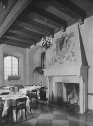 Kominek w południowo-wschodniej jadalni, budynek Fraternity Clubs Building, Nowy Jork, 1924