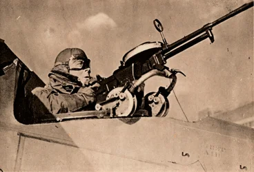 Ćwiczenia strzeleckie w holowanym celu, 1940
