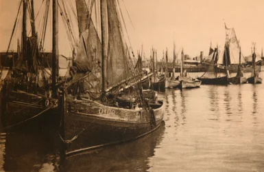 Łodzie rybackie, ok. 1928 r.
