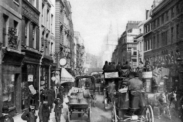 Fleet Street widziana z przeciwległego Salisbury Court, Londyn, 1880 1926-1927