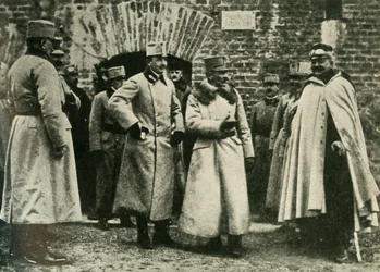 Generał Kusmanek i książę Franciszek Józef w Twierdzy Przemyśl, I wojna światowa, 1915, ok.1920.