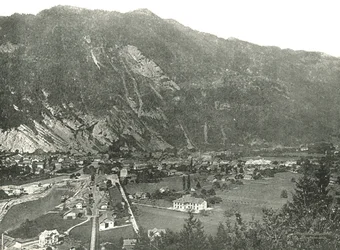 Widok ogólny miasta Interlaken, Szwajcaria, 1895.