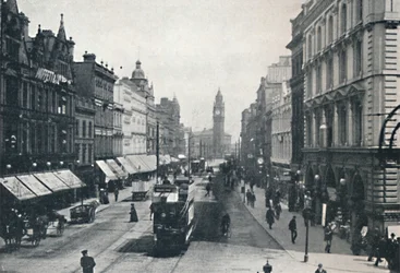 High Street, Belfast, ukazujący w oddali pomnik Alberta, 1917