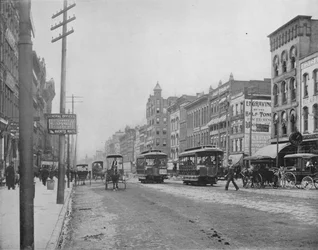 Główna ulica, Columbus. Ohio, ok. 1897.
