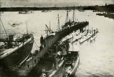 Port w Kilonii, 1919.