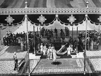 King George V 1865-1936 i Queen Mary 1867-1953 w Delhi Durbar, Indie, 1911 1936
