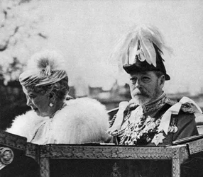 Król Jerzy V i królowa Maria w drodze do katedry św. Pawła, srebrny jubileusz, 1935 r.