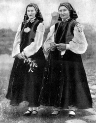 Łotewskie kobiety w tradycyjnych strojach, 1936