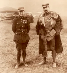 Porucznik Georges Guynemer i kapitan Felix Brocard, francuscy piloci myśliwców, 5 lutego 1916 r
