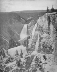 Dolne wodospady Yellowstone, Wyoming, c1897.