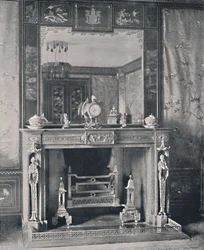 Marmurowy kominek, 1939