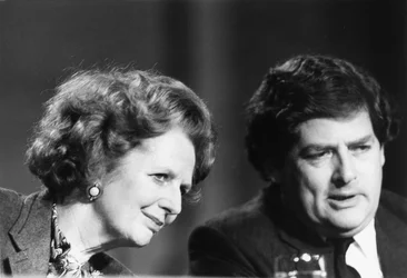 Margaret Thatcher i Nigel Lawson, brytyjscy politycy, ok. 1980