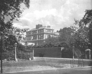 Marlborough House, Pall Mall, Londyn, 1894.