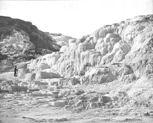 Taras Minerwy, Park Yellowstone, USA, ok. 1900.