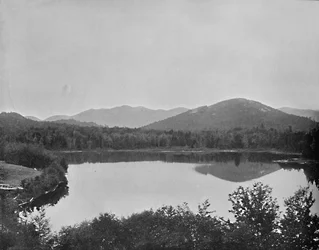 Mirror Lake, Adirondacks, Nowy Jork, ok. 1897.