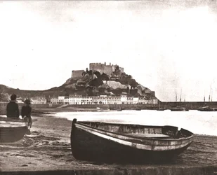 Zamek Mont Orgueil, Jersey, 1894.