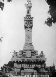 Pomnik Strażaków, 1897, 1920
