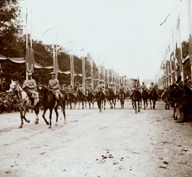 Oficerowie konni, parada zwycięstwa, Paryż, Francja, c1918-c1919