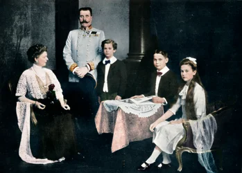 Zamordowany arcyksiążę Franciszek Ferdynand z żoną i dziećmi, ok. 1910