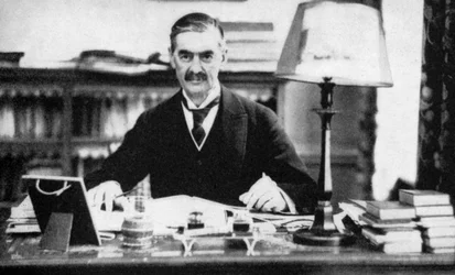 Neville Chamberlain 1869-1940, premier Wielkiej Brytanii, ok. 1930 1936