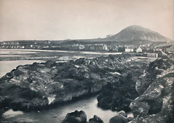 North Berwick - From the Rocks, pokazujący prawo North Berwick, 1895