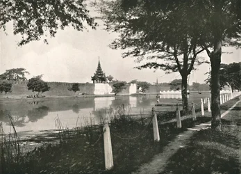 Północna Fosa i Mur, Mandalay, 1900.