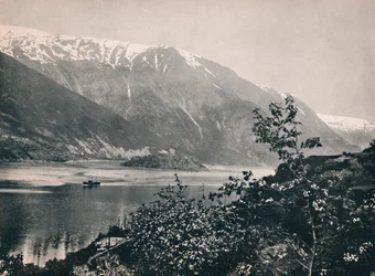 Na fiordzie Hardanger, 1914.