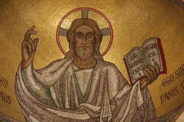 Paryż, Francja Pantokrator Chrystus (w chwale) w kościele Saint-Pierre-de-Montrouge, Paryż, Francja