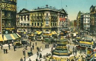 Piccadilly Circus, Londyn, ok. 1910.