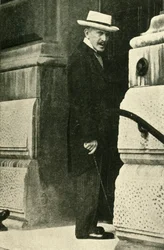 Książę Lichnowsky w Ministerstwie Spraw Zagranicznych, Londyn, 1914, c1920.