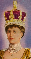 Królowa Maria, małżonka króla Jerzego V, podczas swojej koronacji, 1911, 1935
