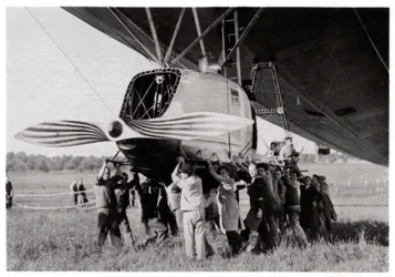 Gondola tylna, Zeppelin LZ 127 Graf Zeppelin, 1933