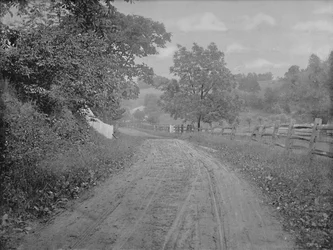 Droga wzdłuż Brandywine, Pensylwania, c1897.