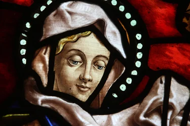 Kościół San Jeronimo. Witraż. Dziewica Maryja Madryt Hiszpania