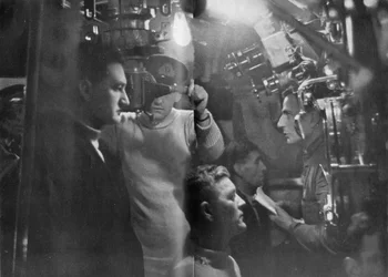 Scena na pokładzie brytyjskiego okrętu podwodnego, II wojna światowa, 1945.