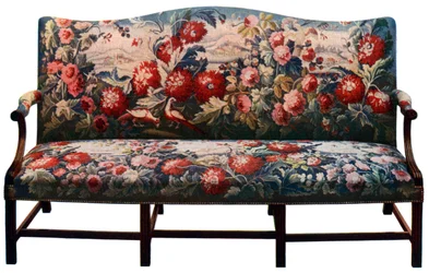 Sofa należąca do zestawu mebli Chippendale pokrytych XVIII-wiecznym gobelinem, ok. 1920