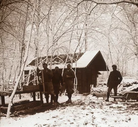 Żołnierze w śniegu, Foret de la Reine, Francja, c1914-c1918